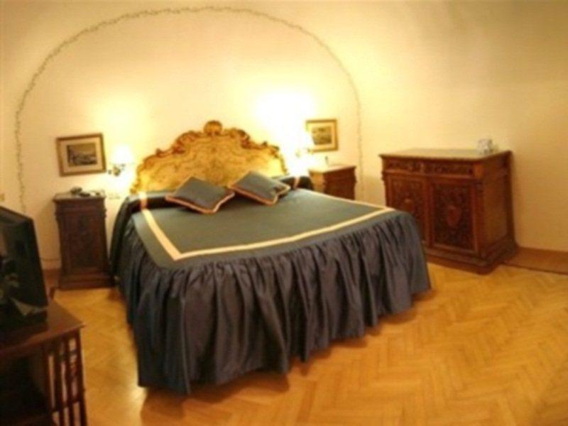 Navona Gallery 3* Rom